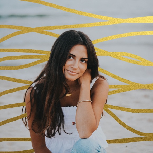 Meet your Posher, Michelle - Picture 1 of 1